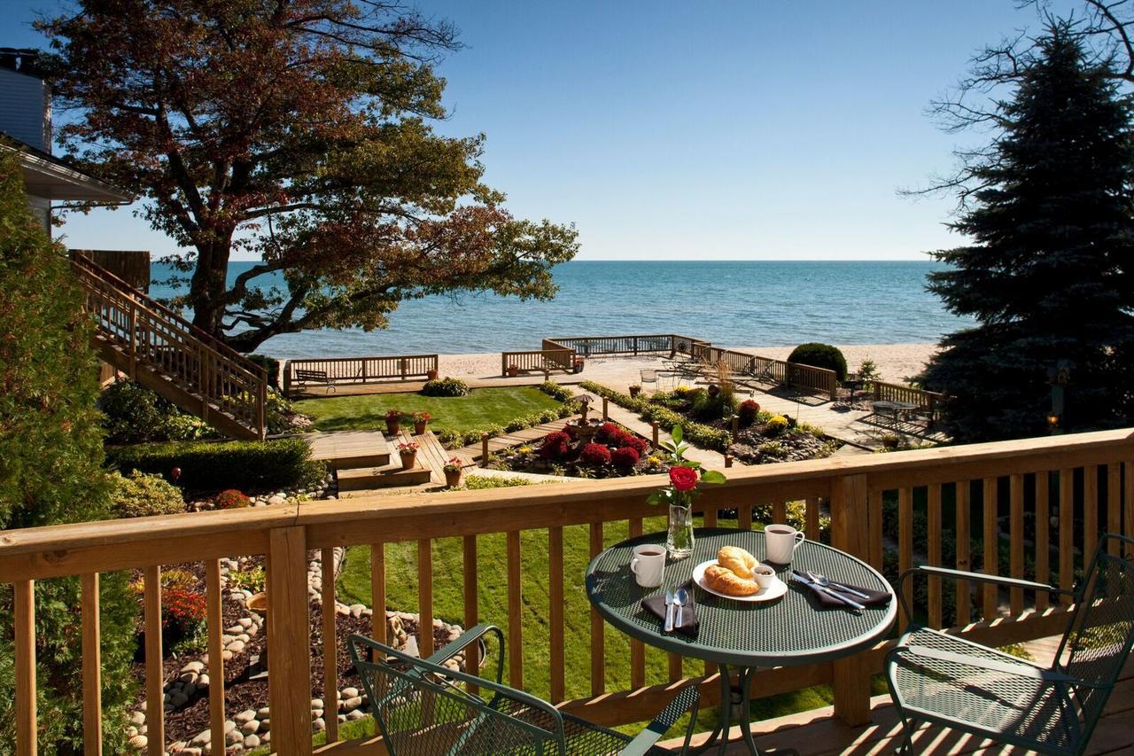 Bed and Breakfast Huron House Oscoda Экстерьер фото
